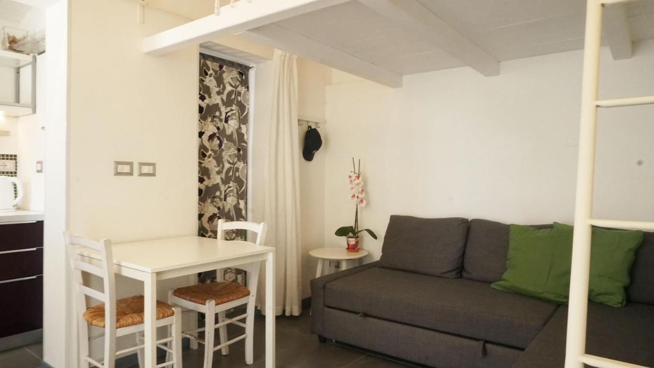 סירקוזה Dependance In Villa Con Piscina מראה חיצוני תמונה
